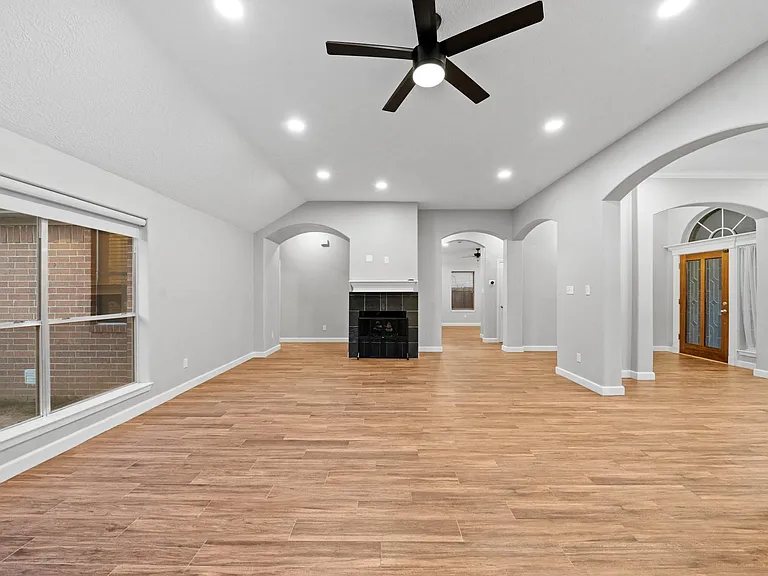 3514 Ironloft Ct — Photo 16