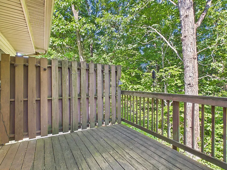413 Waverly Rd — Photo 20