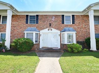 160 17th St NW #4B, Hickory, NC 28602