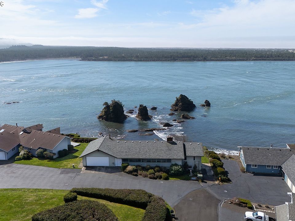 1st image of 14580 Harborview Dr