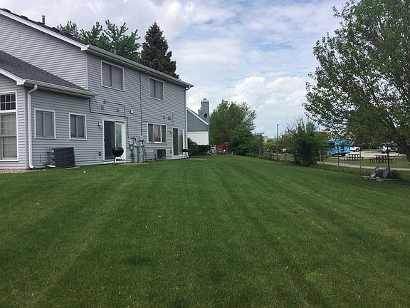 4th image of 4412 Washington Dr
