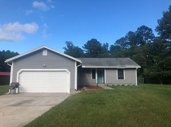 4064 Country Meadows Dr, Middleburg, FL 32068