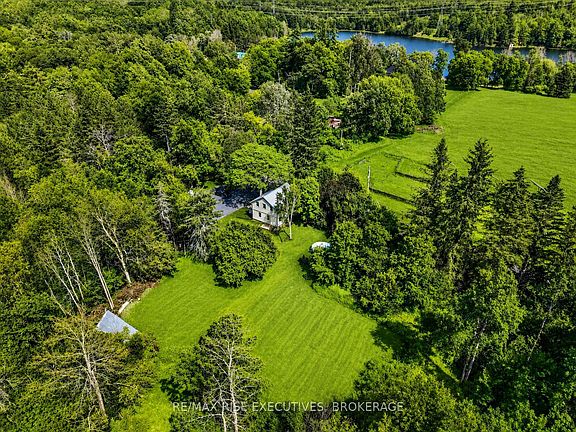 2nd image of 6729 Craig Rd