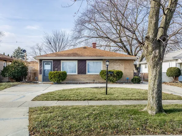 1362 Greenbay Ave, Calumet City, IL 60409