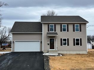 3 Allen St, Chicopee, MA 01020