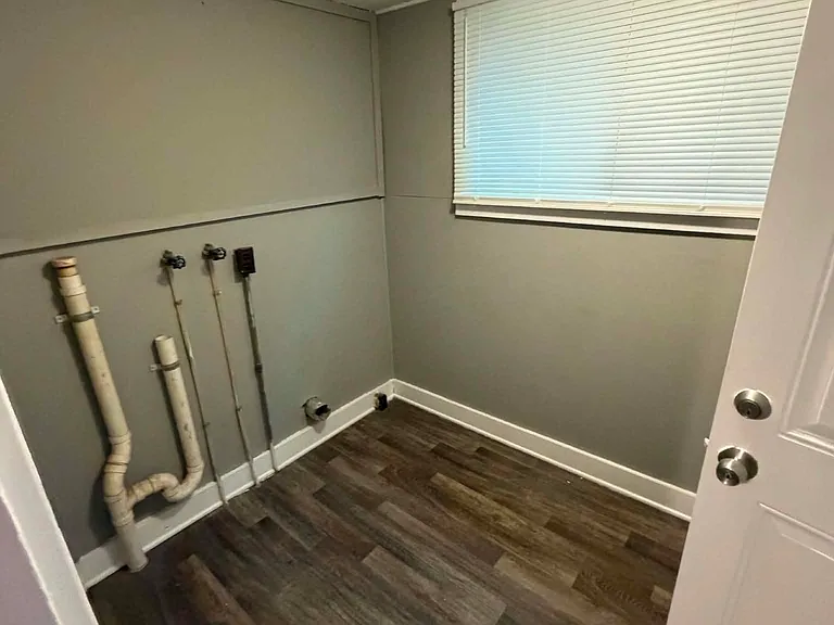 5110 Statesville Rd — Photo 3