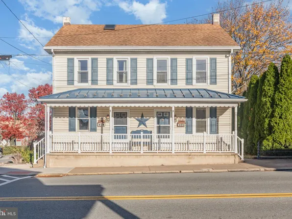 301 S Baltimore St #303, Dillsburg, PA 17019