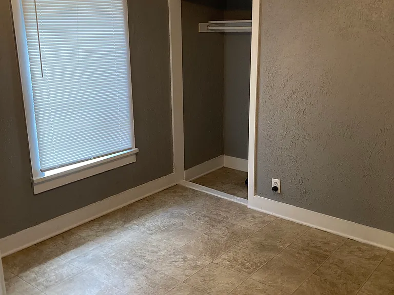 1802 S Laura Ave — Photo 9