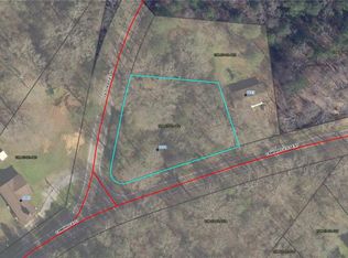 1101 Cambridge St, Abbeville, SC 29620