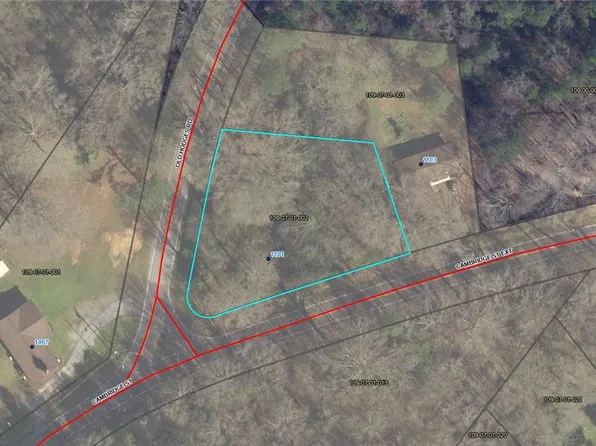 1101 Cambridge St, Abbeville, SC 29620