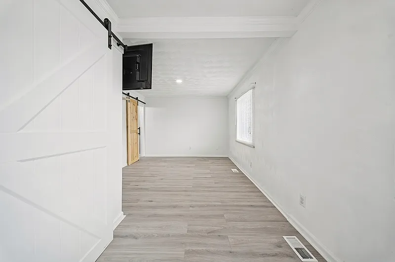 3 bed, 2.5 bath, 1386 sqft, $1,900 — Photo 4