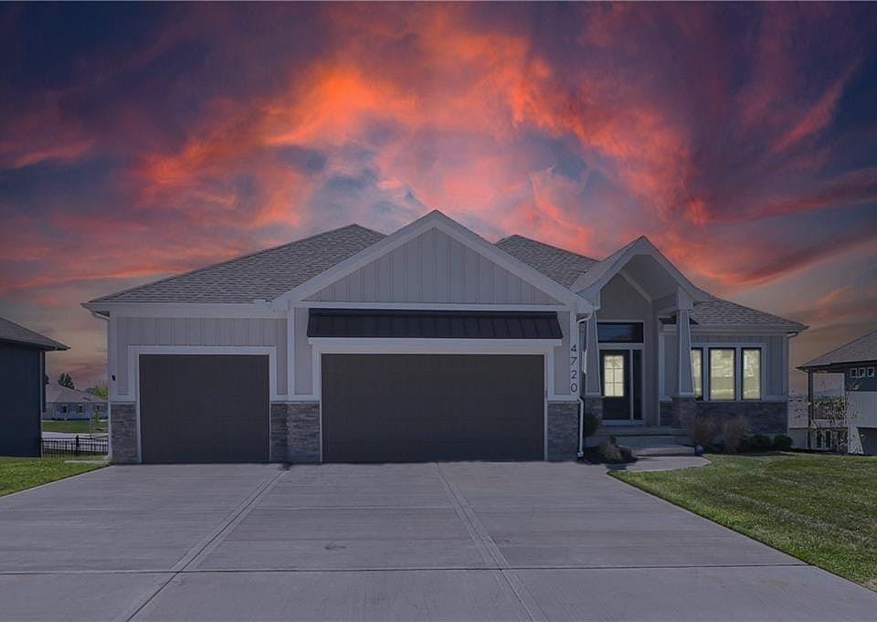 4720 NE Freehold Dr, Lees Summit, MO 64064 | Zillow