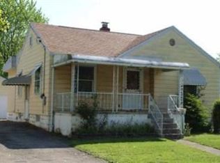 1740 Vernon Ave NW, Warren, OH