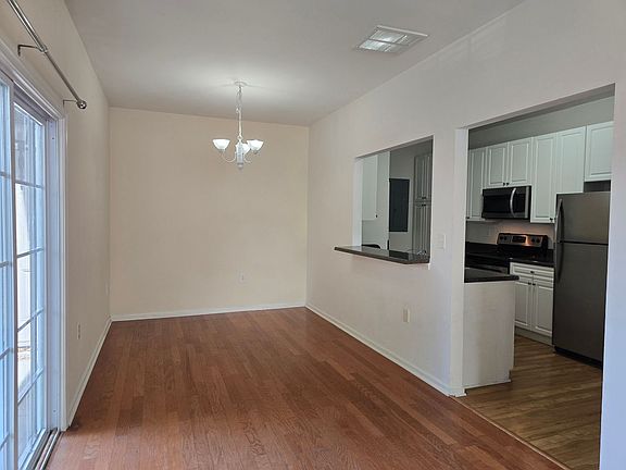 4th image of 4424 Duffy Dr