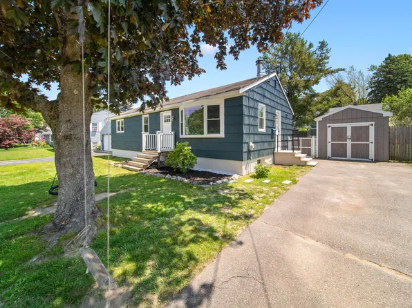 124 Cleveland Circle, South Portland, ME 04106