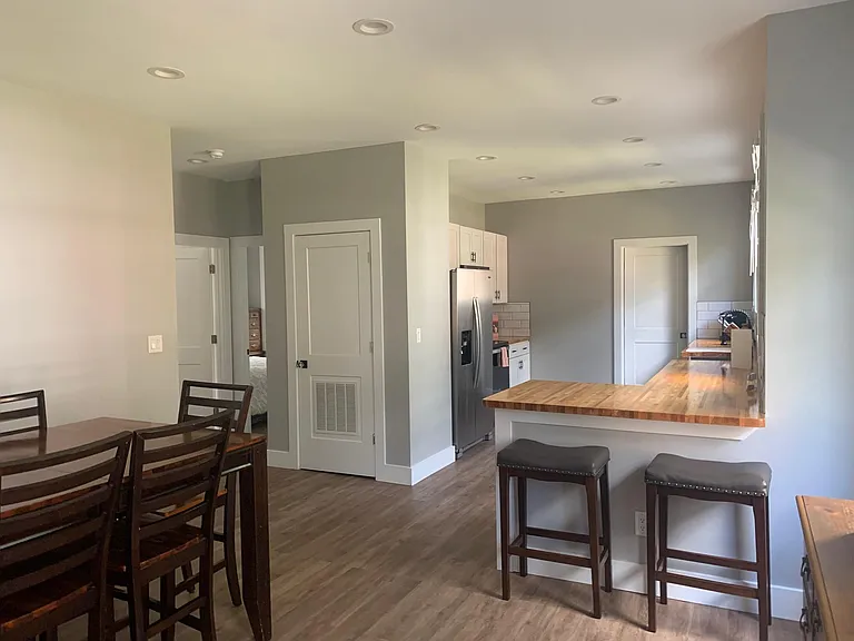 2583 Park St — Photo 14