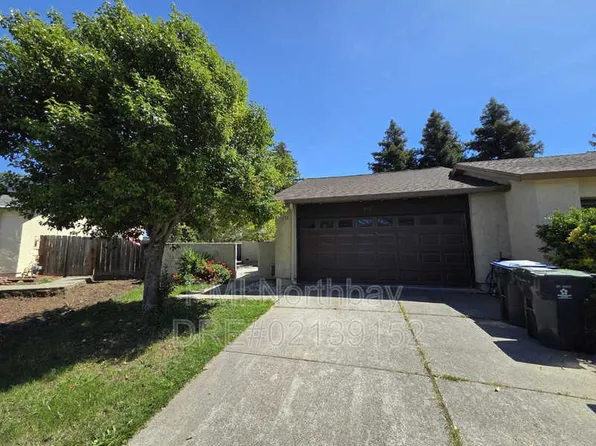 1152 Hartford Pl, Fairfield, CA 94534