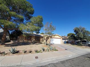1701 Spruce Ridge Ln, Las Vegas, NV 89156