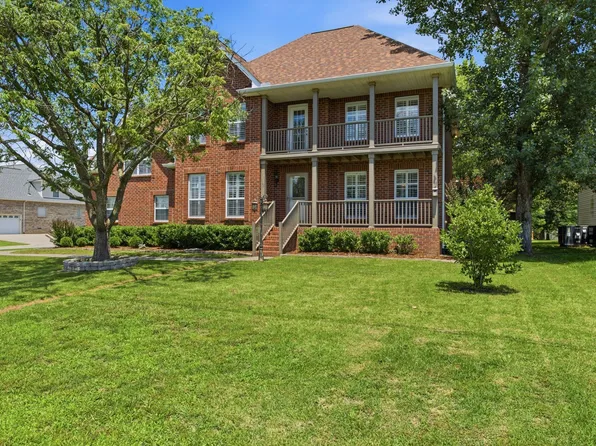 465 Remington Ave, Gallatin, TN 37066