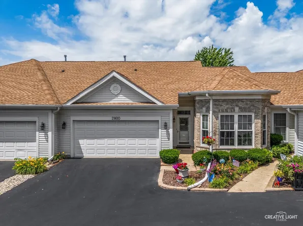 21610 W Empress Ln, Plainfield, IL 60544