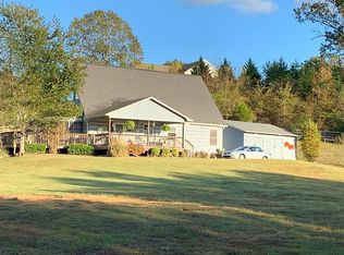 643 Cates Ln NE, Charleston, TN 37310