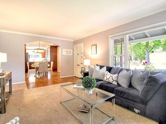 5th image of 2184 Peachtree Ln