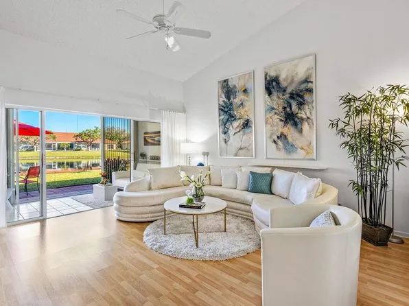 2627 Mango Creek Lane, Boynton Beach, FL 33436