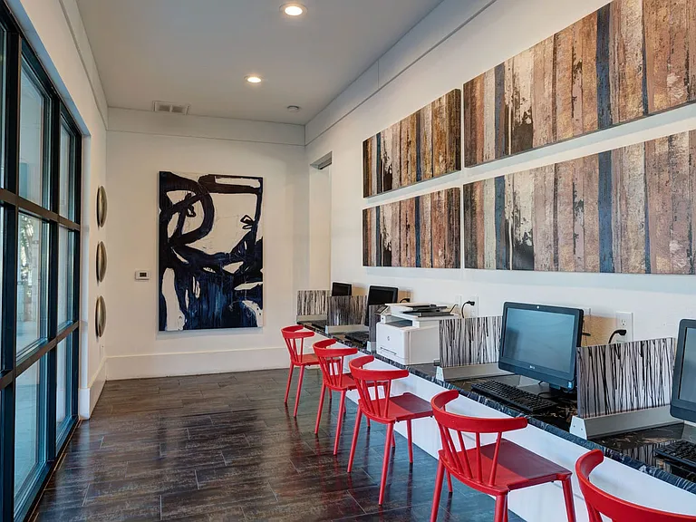 The Flats at Westover Hills — Photo 16