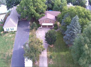 1549 Lake Holiday Dr, Sandwich, IL