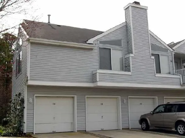 131 Heathercroft #131, Egg Harbor Township, NJ 08234