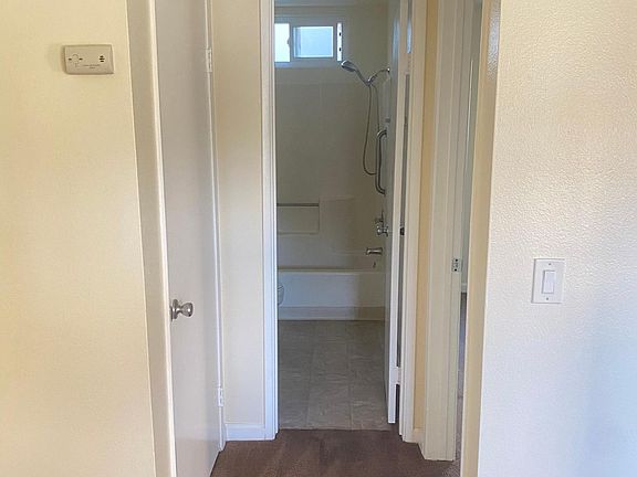 5th image of 280 Wells Ave APT Q
