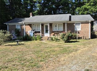 6912 Harlow Dr, High Point, NC 27263