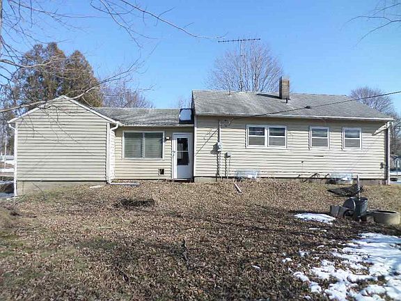 2nd image of 831 Western Ave