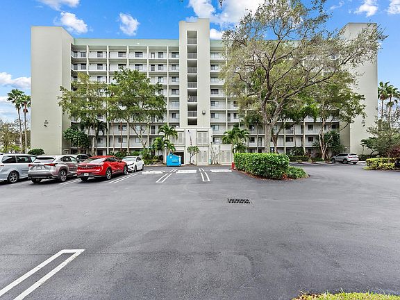 2nd image of 2240 N Cypress Bend Drive #105