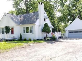 1342 Staley Rd, Grand Island, NY 14072