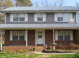 508 E Cook Dr, Chatsworth, GA 30705