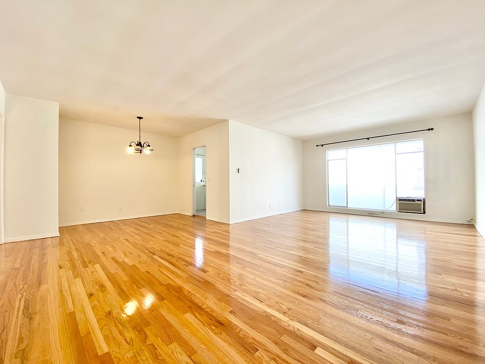 1st image of 1055 S Wooster St #8