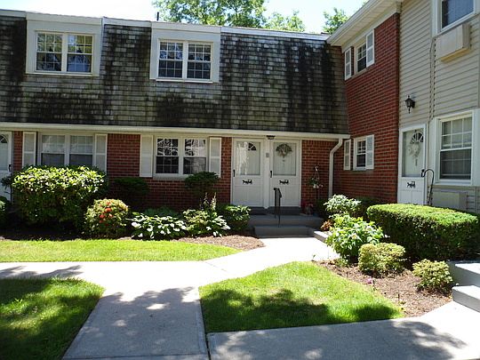 1st image of 2426 Wilshire Ln