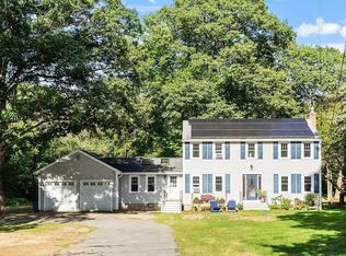 59 School St, South Hamilton, MA 01982