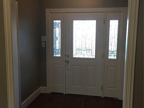 3rd image of 3645 Rosewood Dr