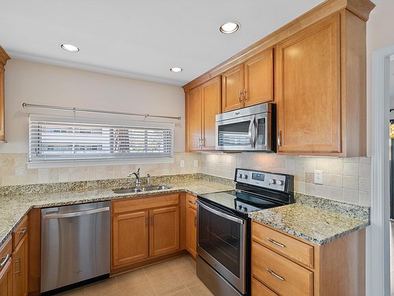 5th image of 3099 Rising Sun Rd