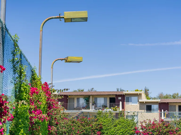 Mesa Gardens — Photo 19