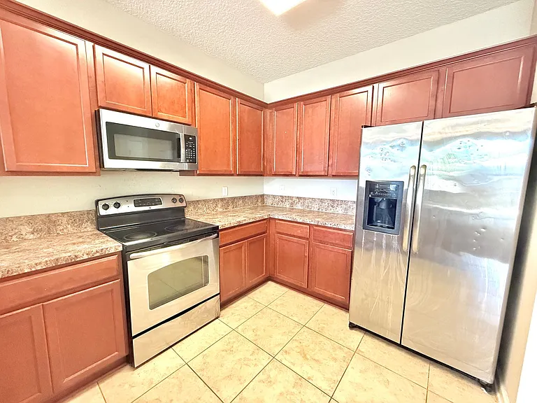 3683 Hartsfield Forest Cir — Photo 6
