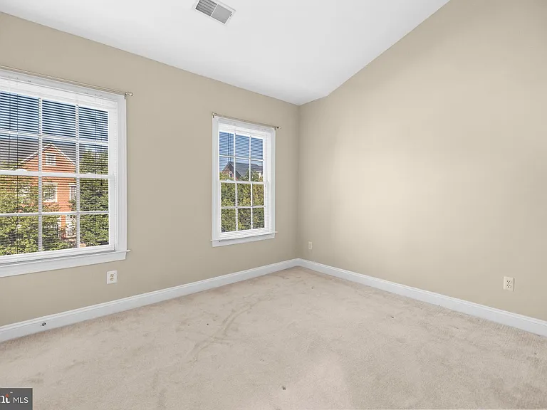 5237 Bessley Pl — Photo 69