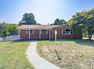 5404 10th Ave, Vienna, WV