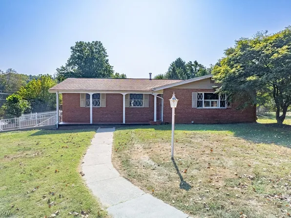 5404 10th Ave, Vienna, WV 26105