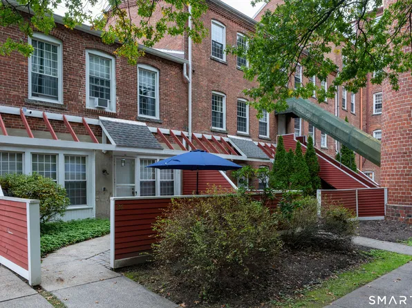 55 Oil Mill Road #26, Danbury, CT 06810