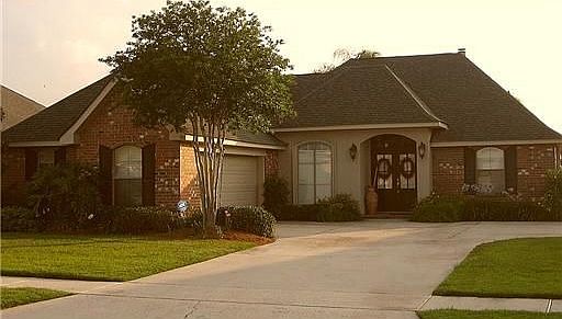 1st image of 66 Tuscany Dr