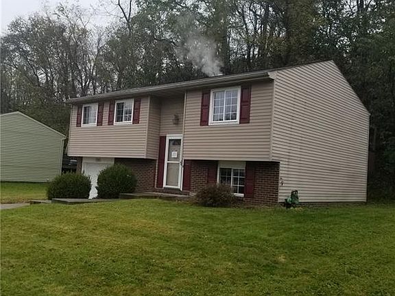 2nd image of 2881 Amy Dr