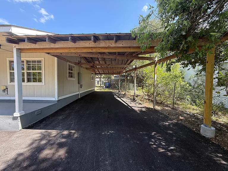 560 Wickford Way — Photo 8